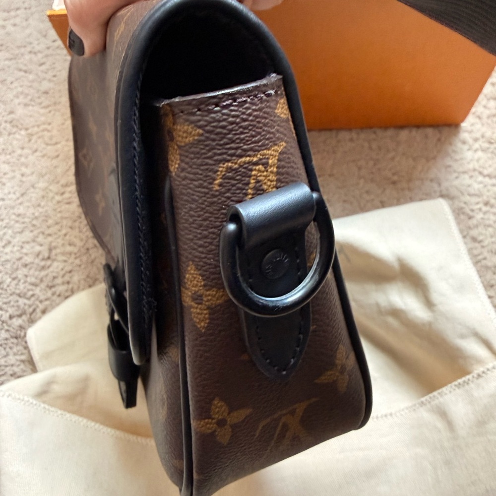 Louis Vuitton Brown and Tan Monogram Satchel - Picture 2 of 13